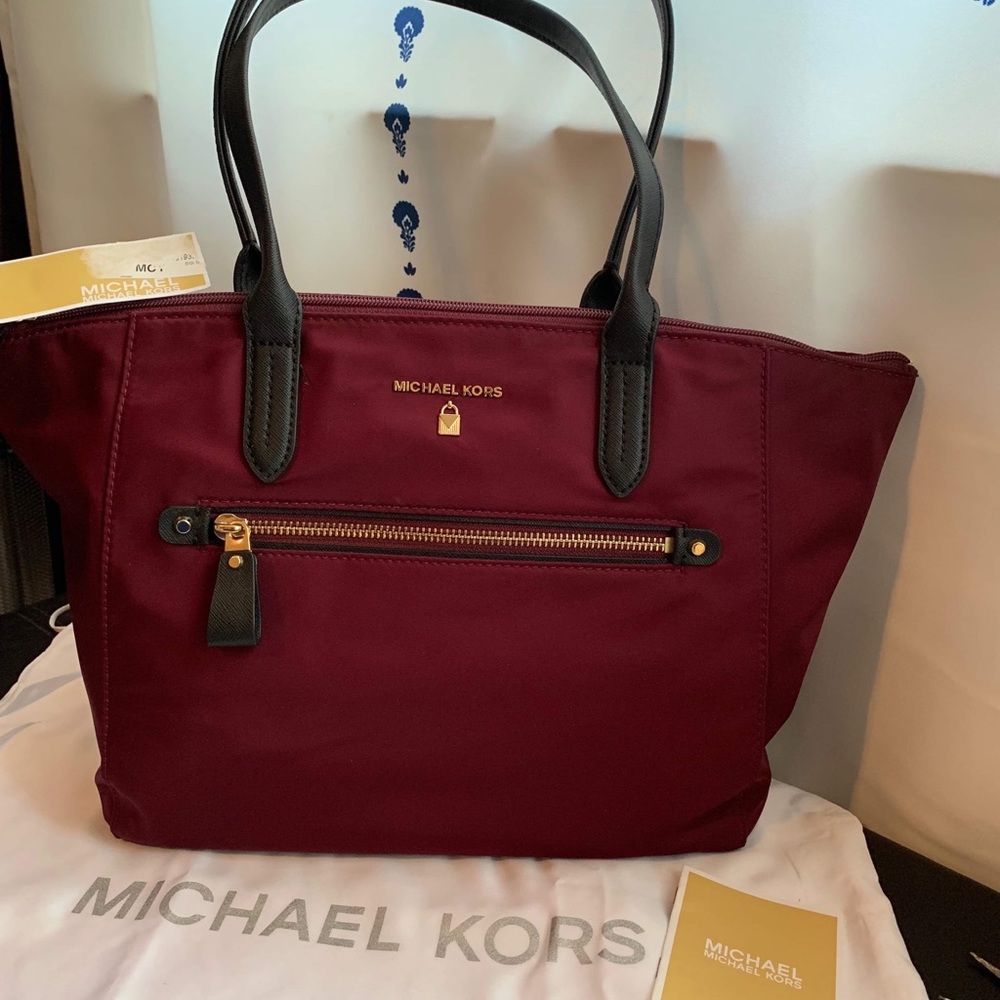 Michael Kors tote